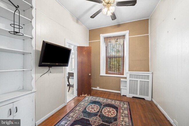 Photo - 7301 Chestnut Ave