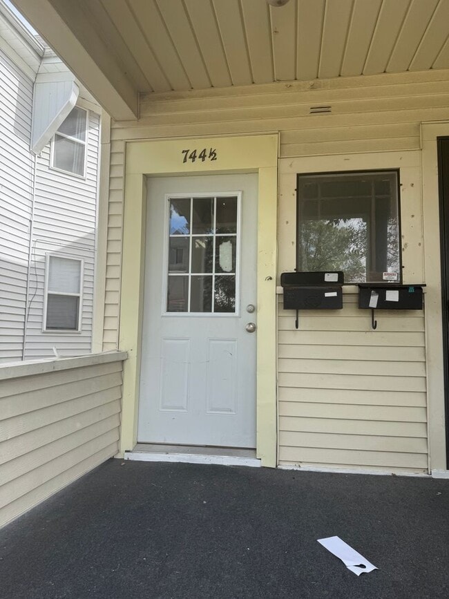 744 Nevada St Unit 744-2 Nevada St