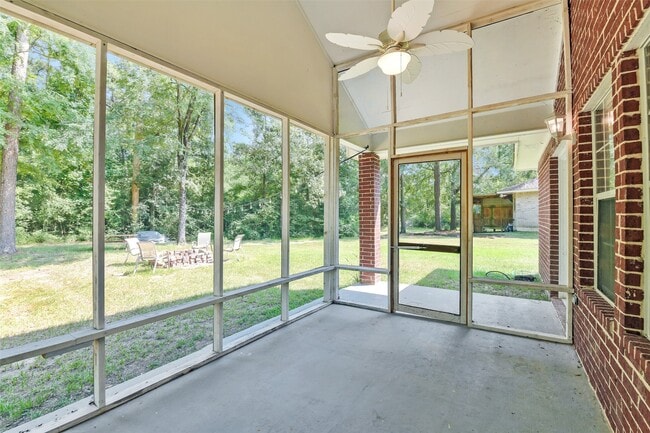 Photo - 165 Magnolia Bend