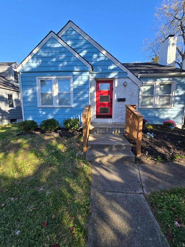 Photo - 1056 Geers Ave