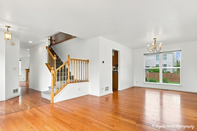 Photo - 10570 Wing Pointe Dr