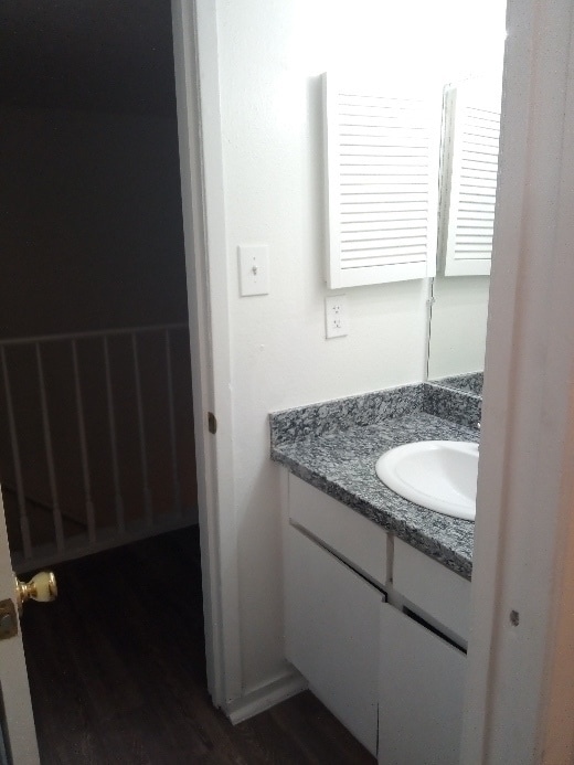 Photo - 2 bed/ 1.5 bath townhome