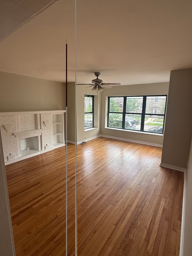Photo - 4710 N Monticello Ave Unit 1