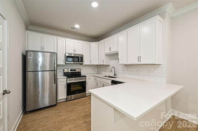 Photo - 1714 Club Rd