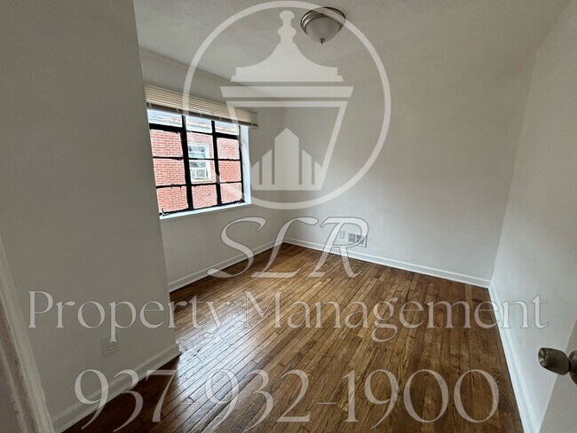 Photo - 212 E Bruce Ave