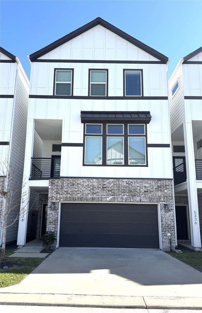 Building Photo - 5338 Donovan Gdns Ln