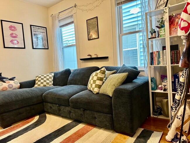 Photo - 12 Marcella St Unit 2