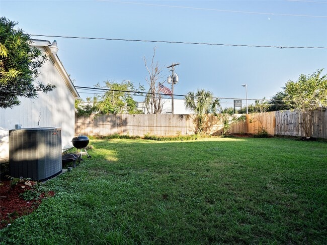 Photo - 9403 Timberside Dr
