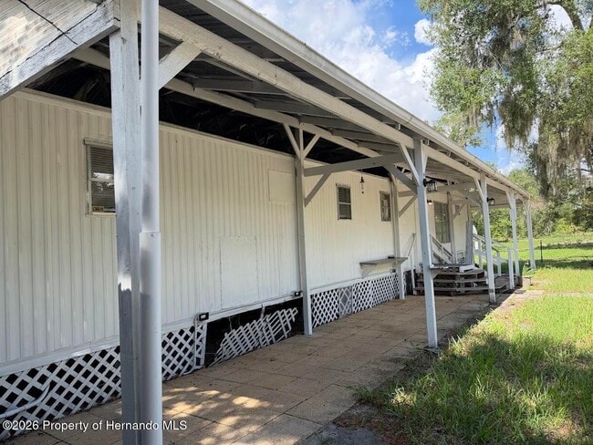 18640 County Line Rd