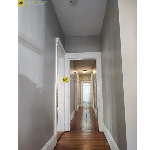 Photo - 31 Chester St Unit 1