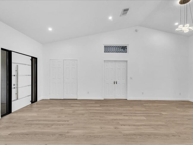 Photo - 2928 SE Bella Rd