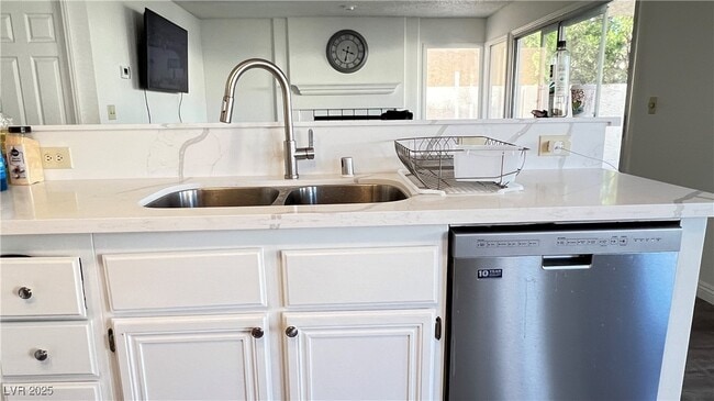 Photo - 3216 Flagstaff Ct