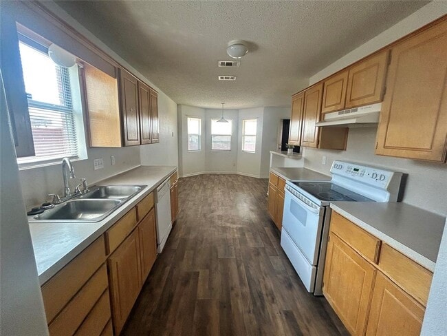 Photo - 4302 Janelle Dr