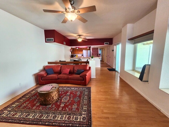 Building Photo - Turn-Key Midtown Oasis: Fully Furnished 3Bed/2Bath Townhome w/Private Yard - Available Now!