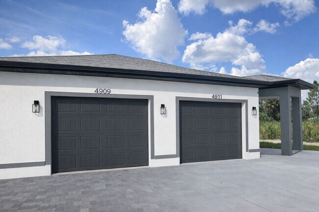 Building Photo - 4911 28th St SW