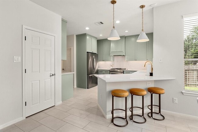 Building Photo - 5701 Sunset Ridge Rental