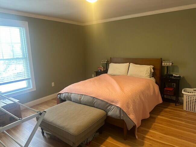 Photo - 137 Calumet St Unit 1