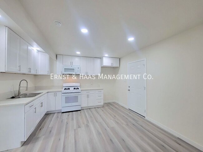 Photo - 3311 C Platt Ave