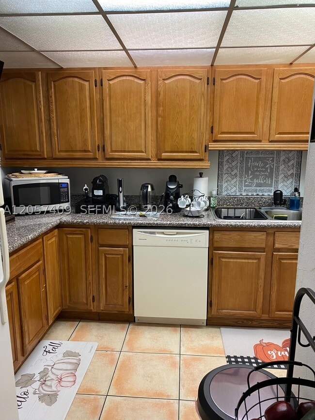 10000 NW 80th Ct Unit 2357