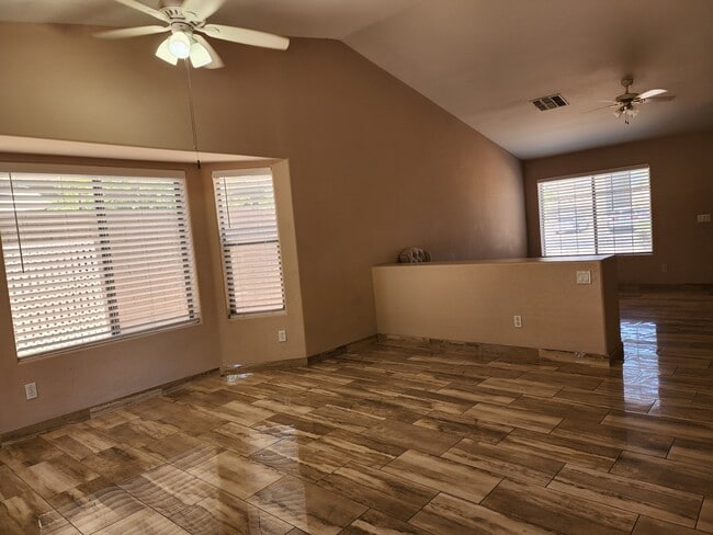 Photo - 12633 W Clarendon Ave