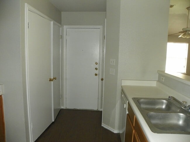 Photo - 2221 Creekside Ln Unit 2221 Creekside Ln #A