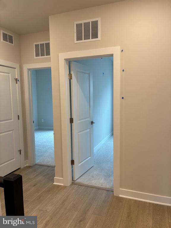 Photo - 44586 Strabane Ter