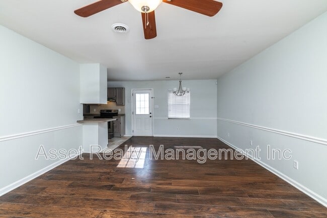 Photo - 928 Chip Cove Ln