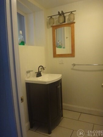 Photo - 147 Marcella St Unit 3