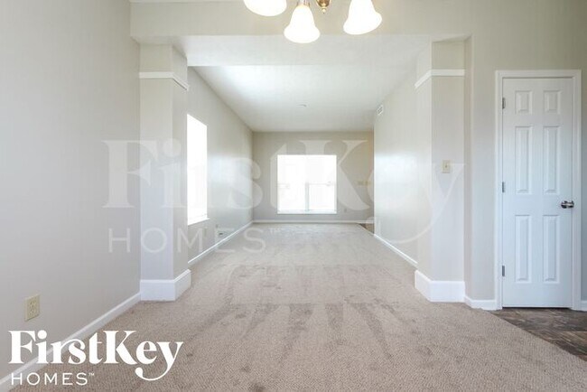 Photo - 895 Grandiflora Dr