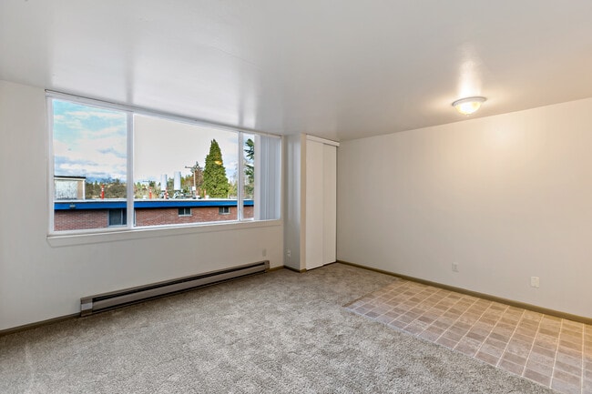 Photo - 5625 15th Ave NE Unidad 106