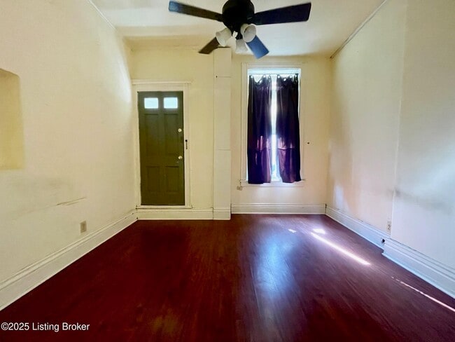 Photo - 502 Belgravia Ct Unit 3