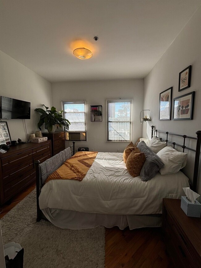 Photo - 409 1st St Unit 2