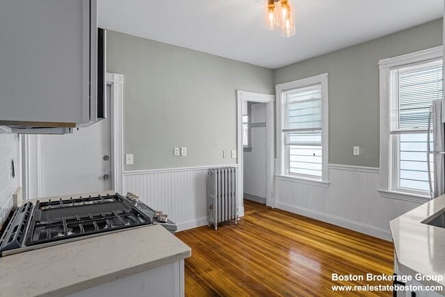 Photo - 37 Harbor View St Unidad #3