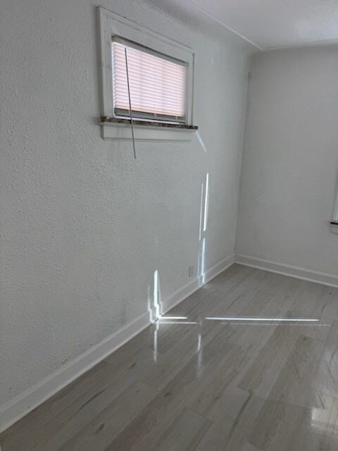 Photo - 13305 Wilfred St