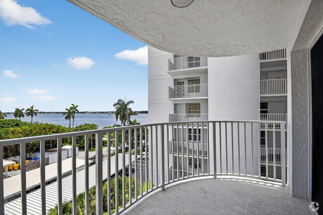 Building Photo - 3901 S Flagler Dr Unit 504 Rental