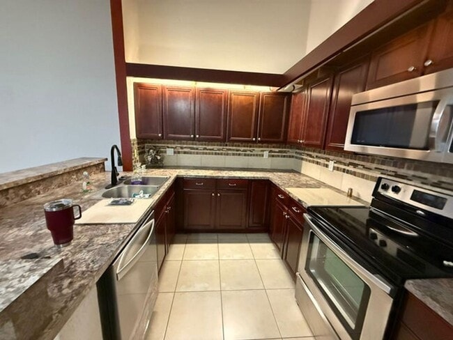 Photo - 8845 Center Ct Dr