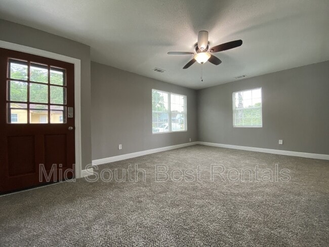 Photo - 4809 W 31st St