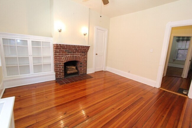 Photo - 4 Phillips St Unit 2