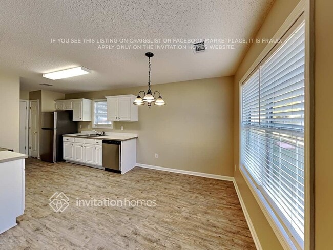 Photo - 1606 Madison Dr