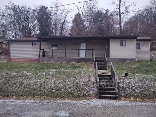 Building Photo - 125 Rainey Ave