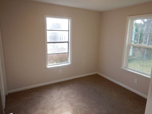 Photo - 4218 Buck St