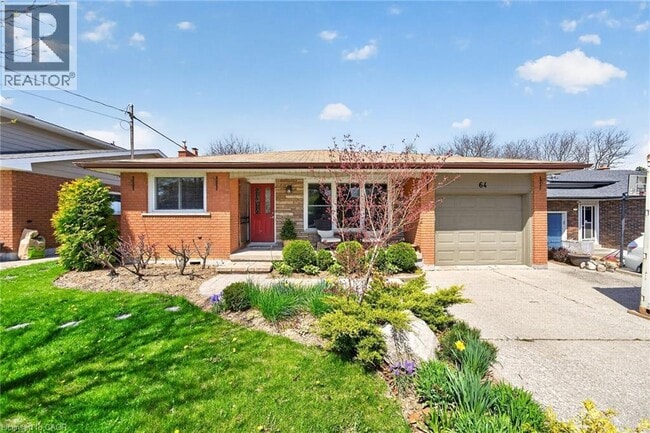 Photo - 64 San Fernando Dr