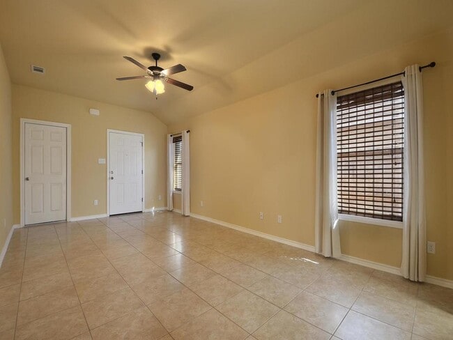 Photo - 1200 Brendon Lee Lane