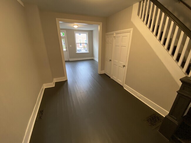 Photo - 1005 Green St