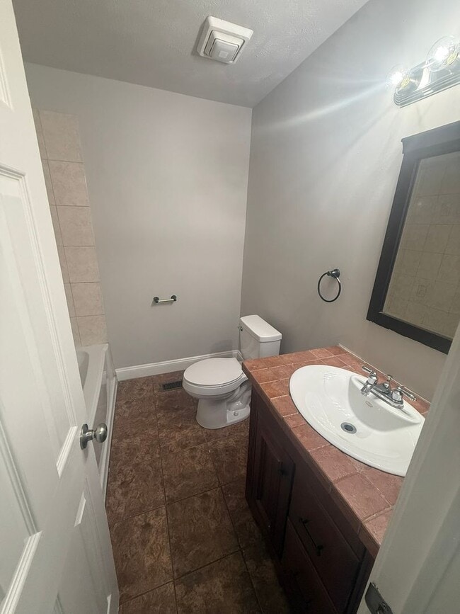 Photo - 4-bedroom, 2 full bathroom, 1 story house