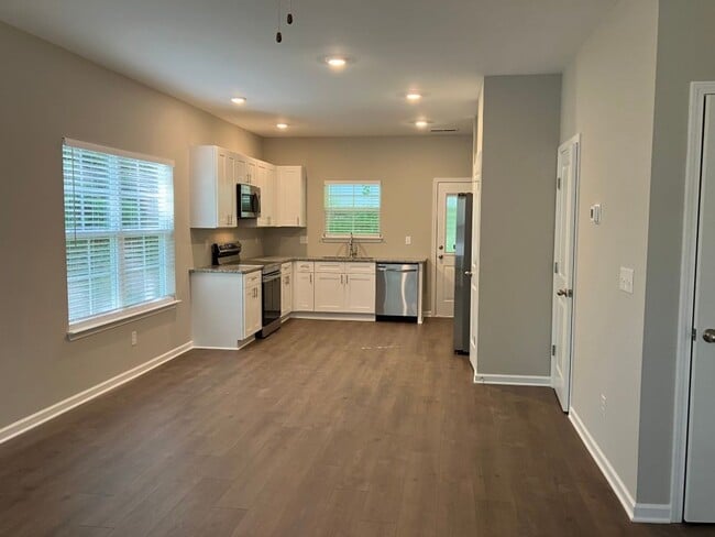 Photo - Nearly new and affordable in Columbia