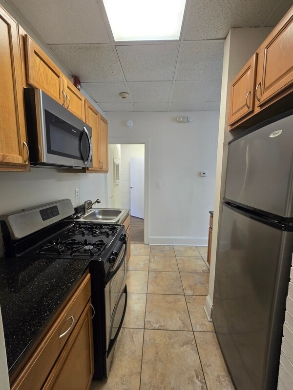 Photo - 908 W Broad St