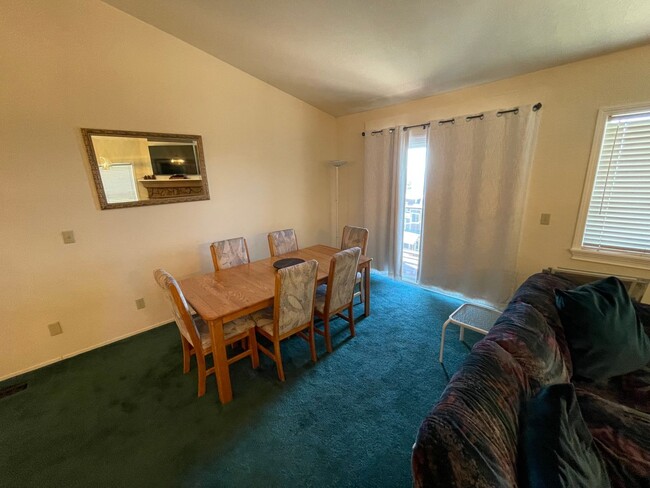 Photo - 753 Bigler Cir