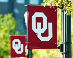 Photo - University Blvd Apartments