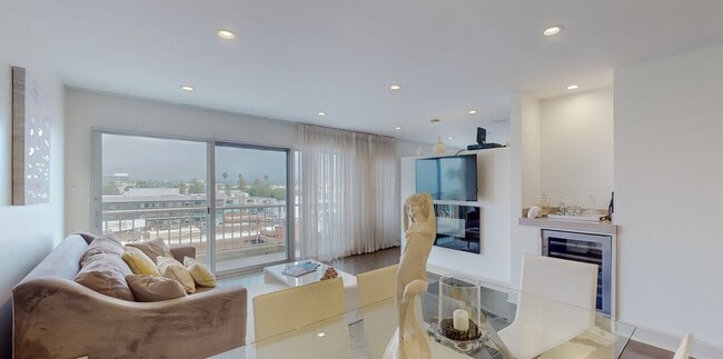 Photo - 101 California Ave Unidad 703